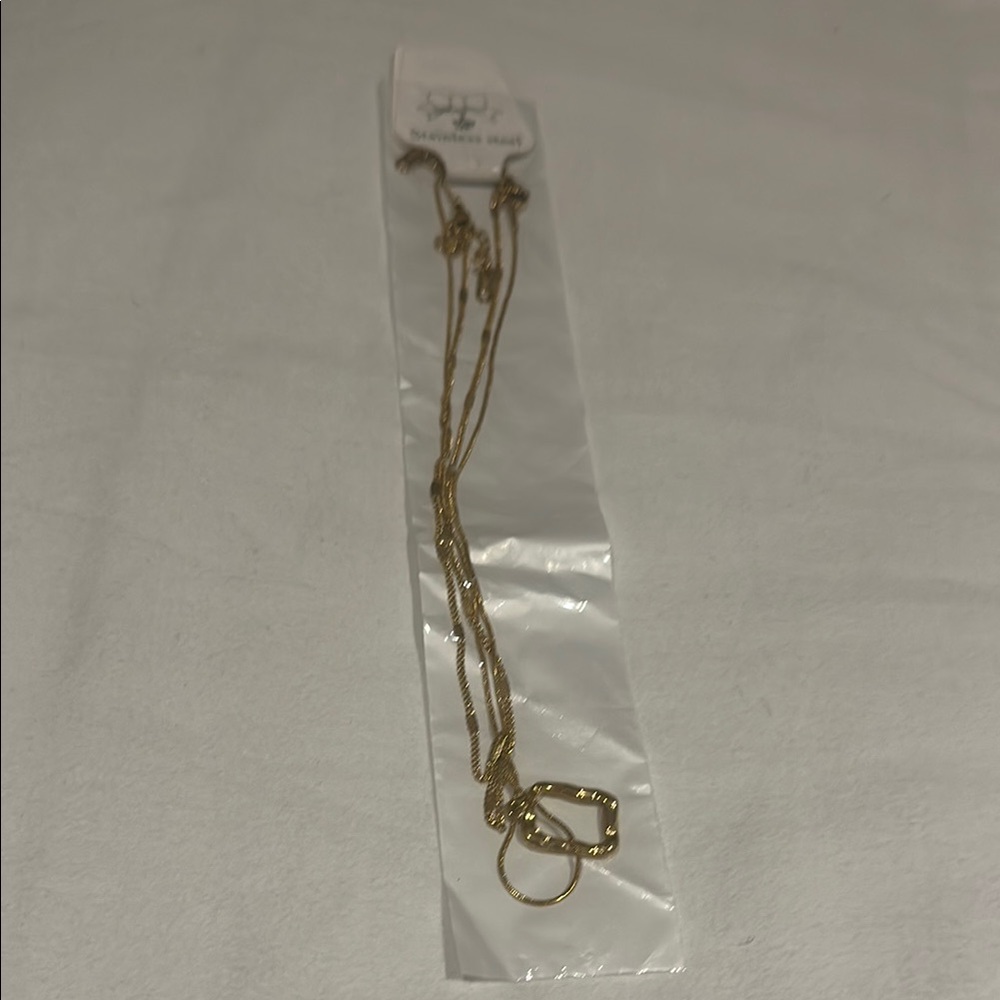 Stainless steel Gold Necklace with Square Pendant